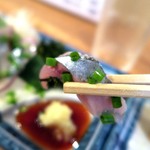 立ち呑み 魚平 - 新鮮な新サンマ