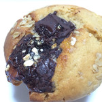 Daily's muffin - スライスアーモンド&ダークチョコ