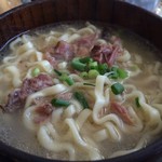 かね食堂 与那城店 - てびちの煮付け　大沖縄そば