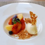 レストラン 竜神亭 - ランチデザート遠景