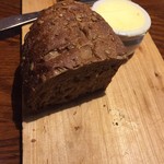 Restaurant Haesje Claes - ★6　黒パン