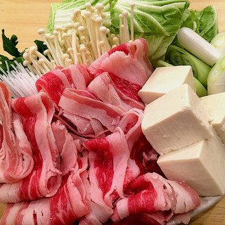 LITTLE SAKE SQUARE_2