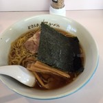 どさん子 - 醤油ラーメン572円