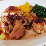 タヴェルナ　エッセ - 博多地鶏もも肉の炭火焼き