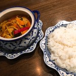 メナムのほとり - 「森のスープカレー豚肉入り」980円