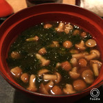 虎白 - なめこの味噌汁