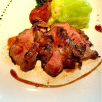 鹿児島県産 霧島黒豚 肩ロース肉のロースト