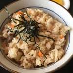 手打うどん葵 - 炊き込みご飯です