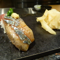 KINKA sushi bar izakaya 渋谷 - 旬の秋刀魚