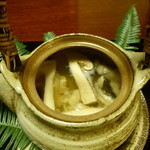 懐石 辻留 - 松茸と鱧の土瓶蒸し