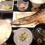 銀座 すが家 - 秋刀魚塩焼き