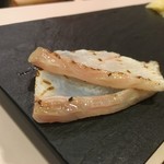 鮨 まつもと - サメガレイの炙り　
      2016.09