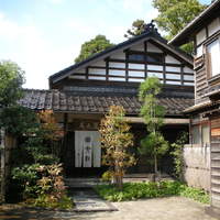 鈴おき - お店玄関