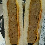 セブンイレブン - 料理写真:★ホットサンドデミチーズハンバーグ