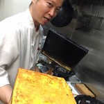 Ginzasushiyoshi - 厚焼き玉子とは別もので、芝海老を丁寧に当たり鉢であたった所に卵黄とメレンゲを加えた芝玉子