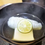 Suzue - 淡路島のアイナメと豆腐のお吸い物