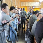 手打うどん はりや - オープンしても店内にお客さんが…