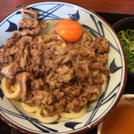 丸亀製麺 - 牛すき釜玉 並
            ２０１６年１０月３日実食