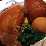 うまいもの市場 TAPA 大手町店 - 豚の角煮美味しいです！