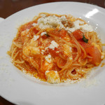 アンティコ ジェノベーゼ - 2016/8/14  モッツァレラチーズとバジリコトマトソースのパスタ