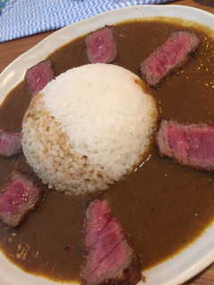 アジアンキッチン オオツカレー - 黒毛和牛モモ肉レアカツカレー1500円