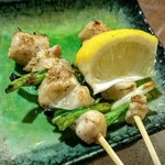 鳥串屋ななしの - ツーケ（おしり）