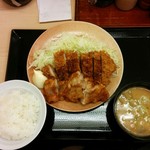 Katsuya - チキンカツと唐揚げの合い盛り定食