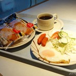 Kuin Koraru - 2015年8月　洋食（朝食）【600円】パンは袋入りか～(´Д｀)