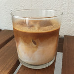 オールシーズンズ コーヒー - アイスカフェラテ420円