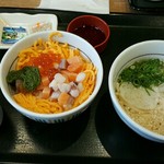 なか卯 - 海鮮バラちらしと小うどんのセット