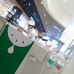 果琳 - 丁寧な作業をしてるスタッフさん♡お店も可愛いね