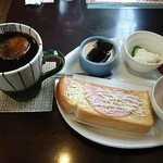 長崎屋 - アイスコーヒー４９０円、ハムマヨモーニング