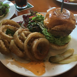 ザ・コーナー ハンバーガー＆サルーン - 