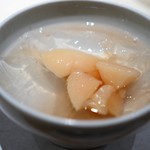 緋毬 - 薄氷寒（うすらいかん） 桃
