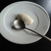 ボッテゴン - 自家製焼きメレンゲのジェラート