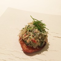 カンテサンス - 噴火湾産毛蟹のタルトフランベ（2016/9）