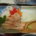 Minshuku Takatsue - 岩魚の刺身、血の臭いの無い味で、まぐろより、さっぱりしていておいしい。