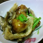 大甚 - 揚げとキノコの煮物