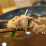 魚輝水産 - 烏賊の口が数個