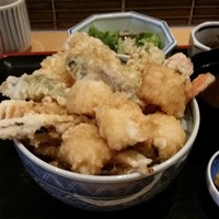 はも・天然ふぐ 銀座 福和 - ふわふわに揚がった鱧
