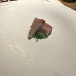 bb9 - 北海道産昆布森天然ぶり薪焼き。