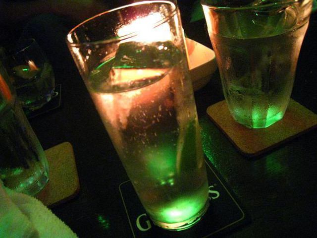 Diamond Rocks BAR photo 2