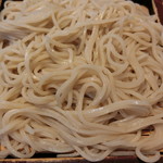 田中家 - そばアップ。白い