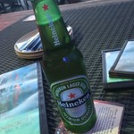 The Beach Bar & Grill - ハイネケンだいすき！