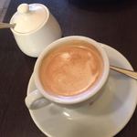 トラットリア ピッツェリア アミーチ - Caffè Latte