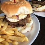 Meskla Dos - ランチェルバーガー