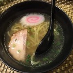炭火焼鳥あずま - ミニラーメンで〆