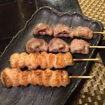 炭火焼鳥あずま - ぼんじり＆ハツ