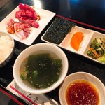 Koube Gyuu Koshitsu Yakiniku Techangun - 平日限定 焼肉ランチ