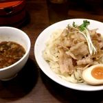 魁 肉盛りつけ麺 六代目 けいすけ - 肉盛りつけ麺　並盛+味付け玉子